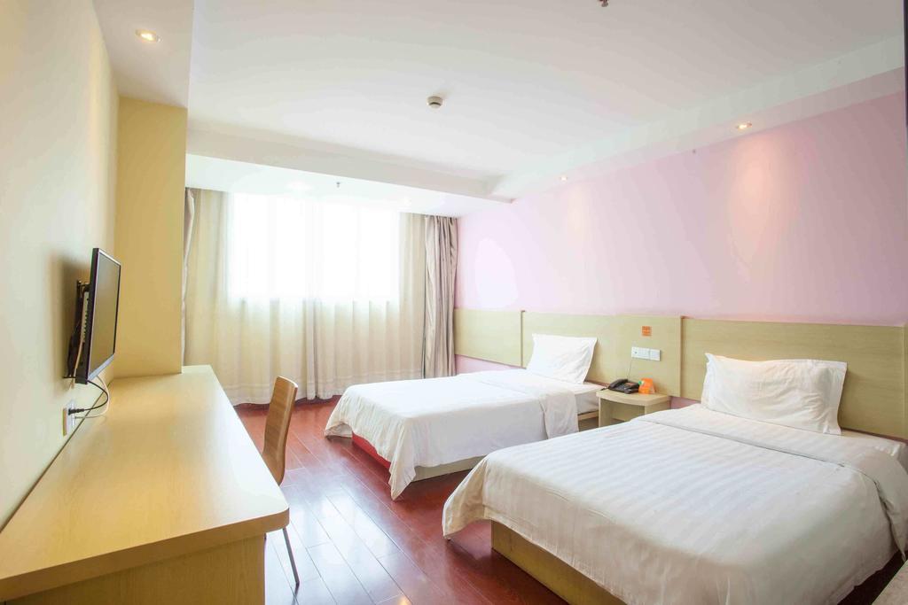 7Days Inn Bazhong Nanchi South Road Phoenix City الغرفة الصورة