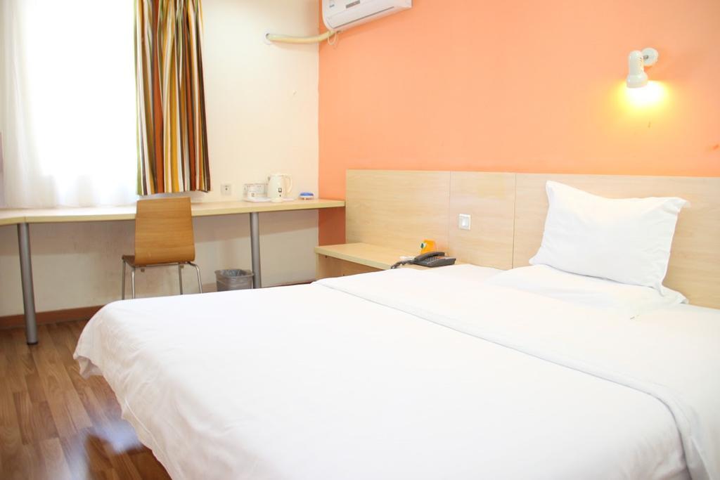 7Days Inn Bazhong Nanchi South Road Phoenix City المظهر الخارجي الصورة